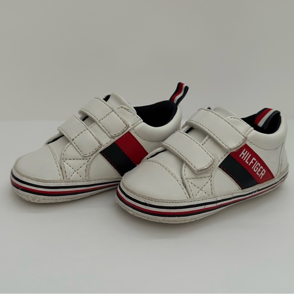 TOMMY HILFIGER BABIES SIGNATURE STRIPE SNEAKER SIZE 3 - Picture 4 of 8